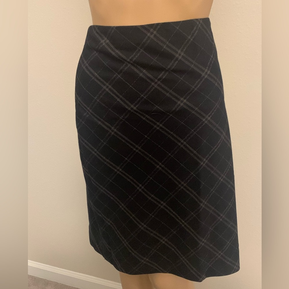 The Limited Pencil Skirt